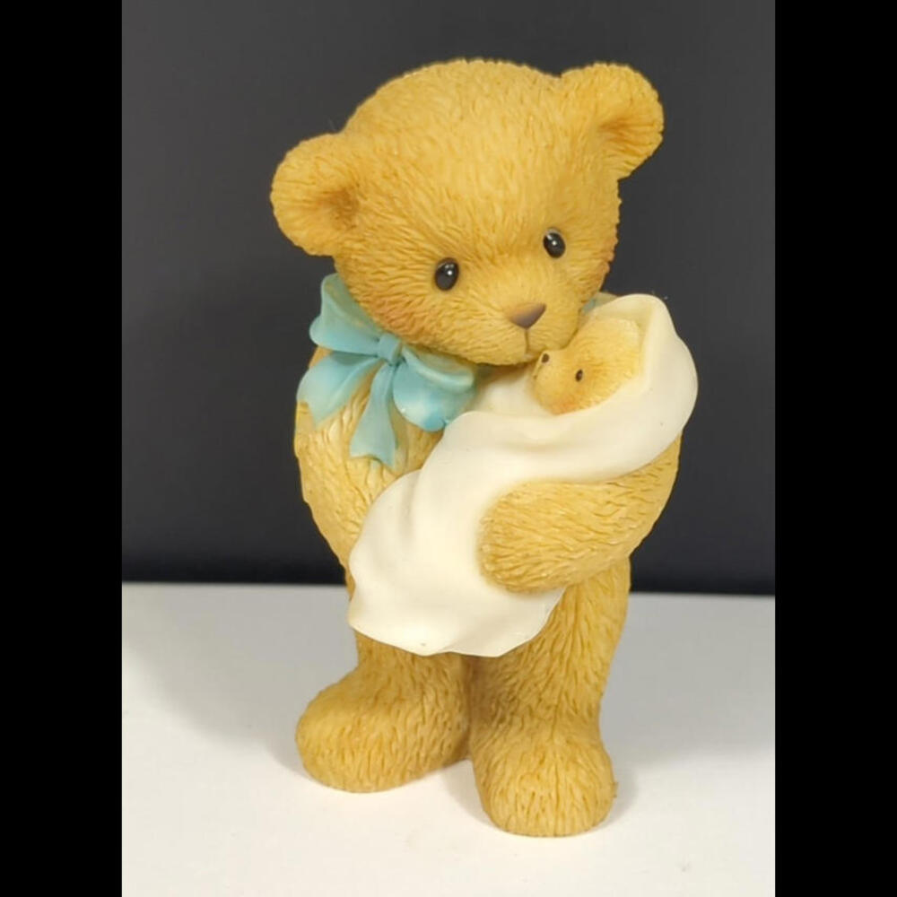 Enesco Cherished Teddies #663867 "New Arrival" 1999 Bear: Priscilla Hillman MINT